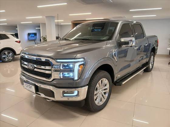 FORD F-150 5.0 V8 GASOLINA CD LARIAT FX4 AUTOMÁTICO